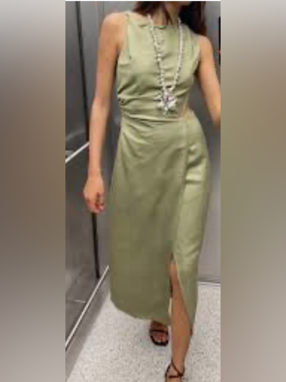 Zara Linen-Blend CutOut Sleeveless Midi Dress in Green. Size X-Small - Picture 3 of 13